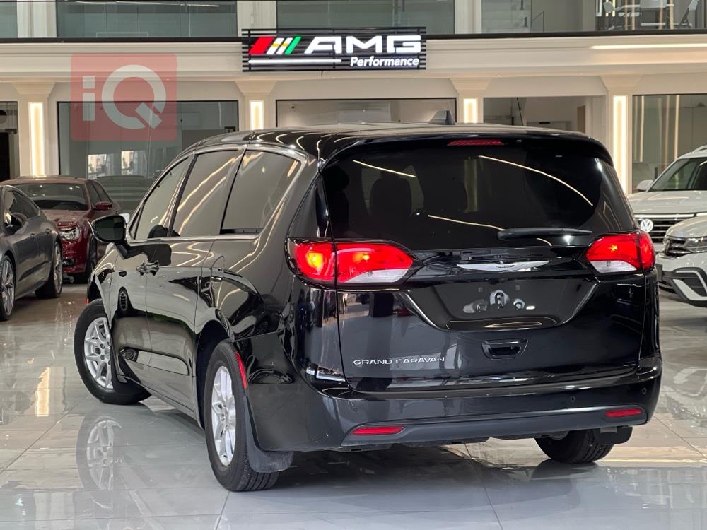 کرایسلەر گراند کەرەڤان